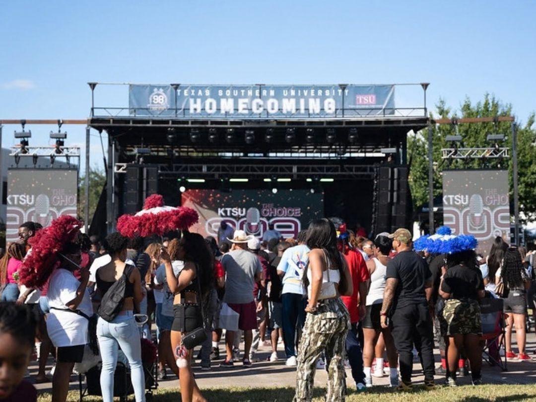 Homecoming stage