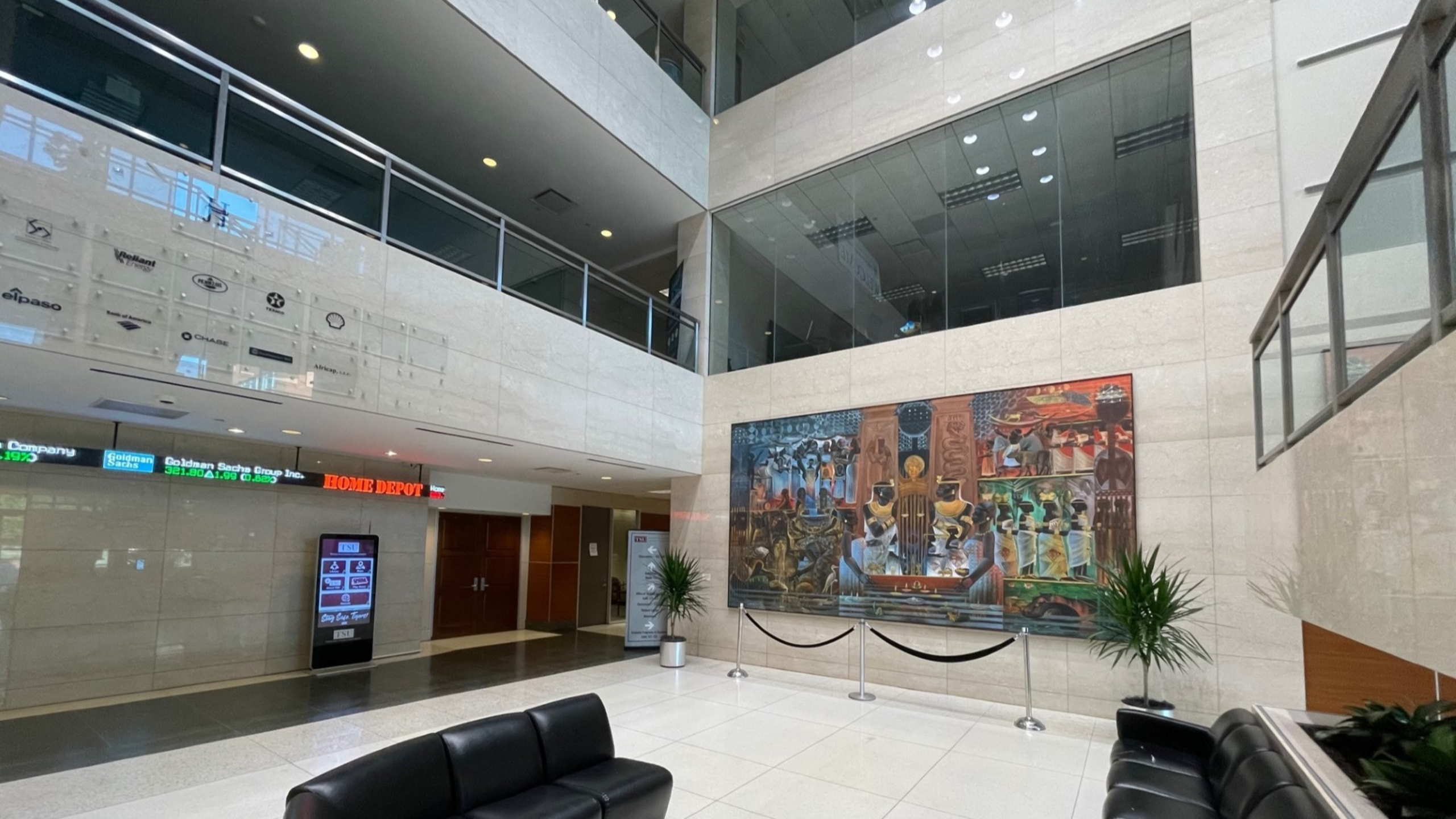 News and events lobby photo