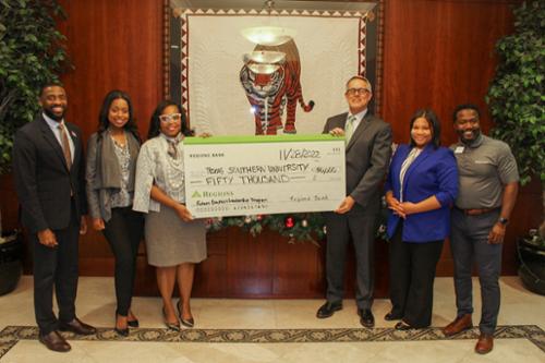Texas Southern University and Regions Bank announced a $50,000 community partnership to support programming and scholarships for TSU’s Jesse H. Jones School of Business (JHJ).