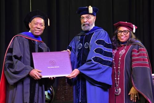 Houston Mayor Sylvester Turner accepts Honorary Doctorate in Humane Letters during TSU's Fall Commencement